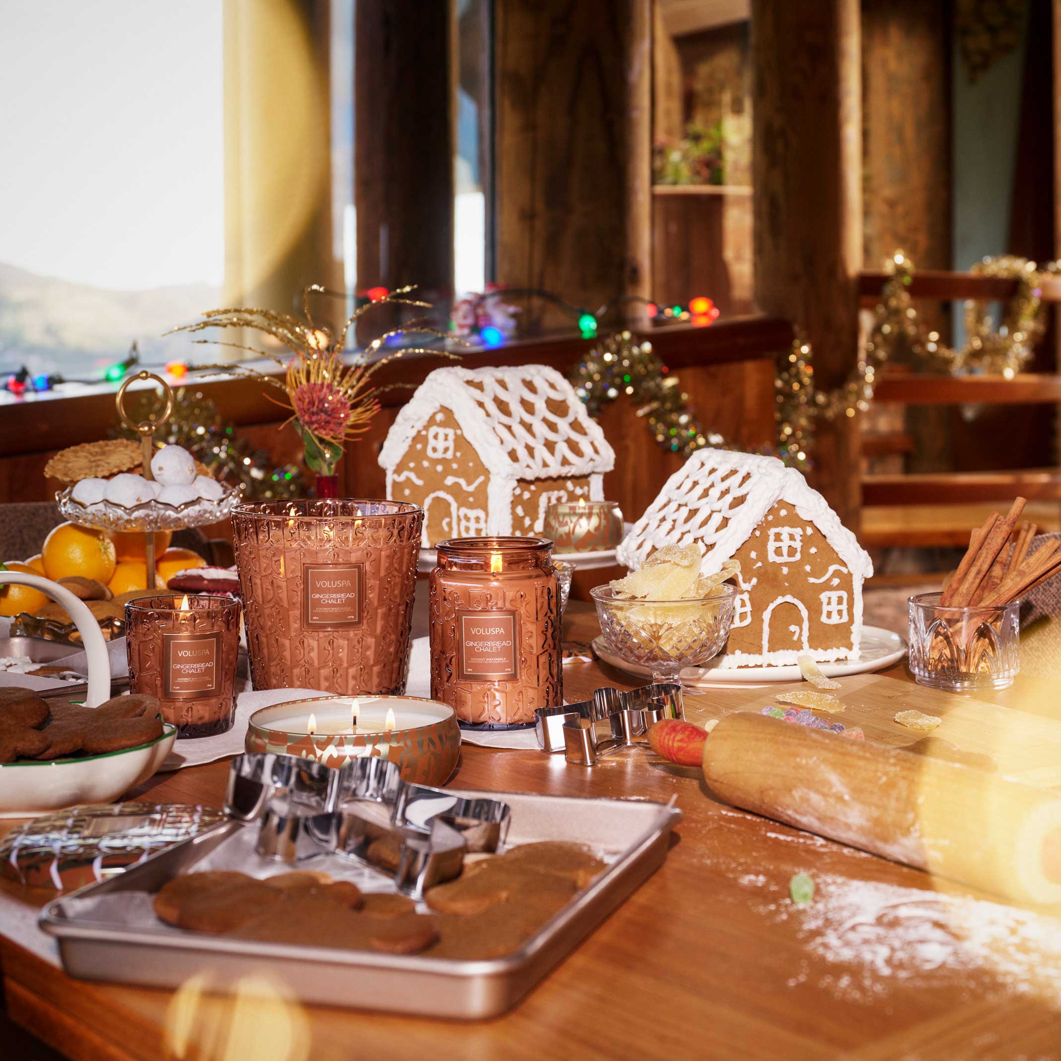 Ароматическая свеча Пряничный домик 113 гр — изображение 3